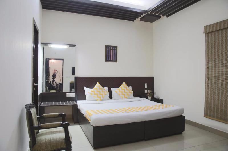 Fabhotel Exotica Greenpark New Delhi Bagian luar foto